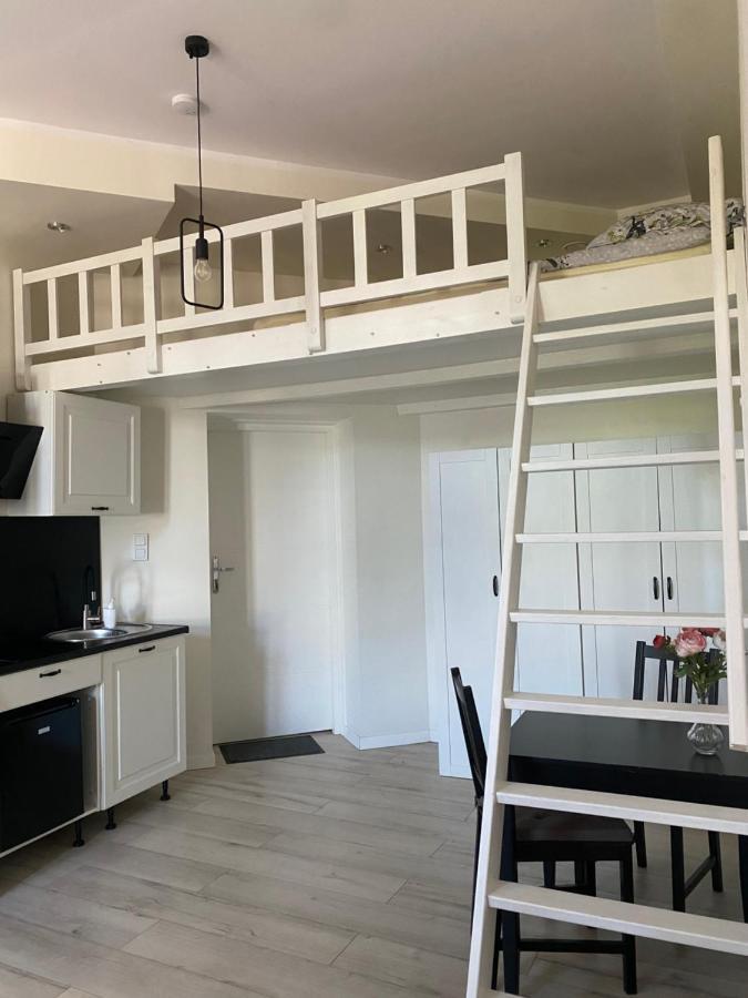 Przytulna Kawalerka Z Antresola Apartment Katowice Bagian luar foto